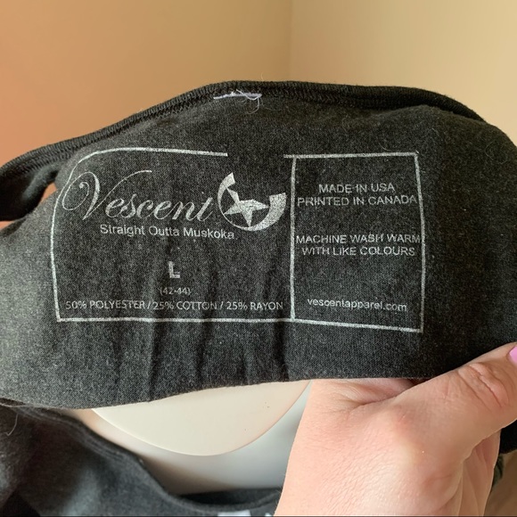 Work Out Tanks x2 - Picture 5 of 9